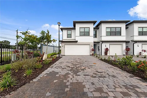 27906 Radiant Ct Photo 1
