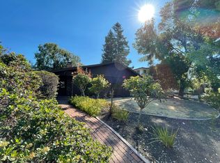 2746 Cowper St, Palo Alto, CA 94306