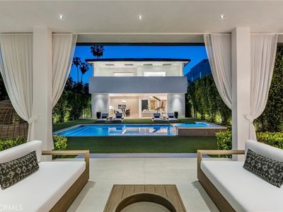 616 N Martel Ave, Los Angeles, CA, 90036