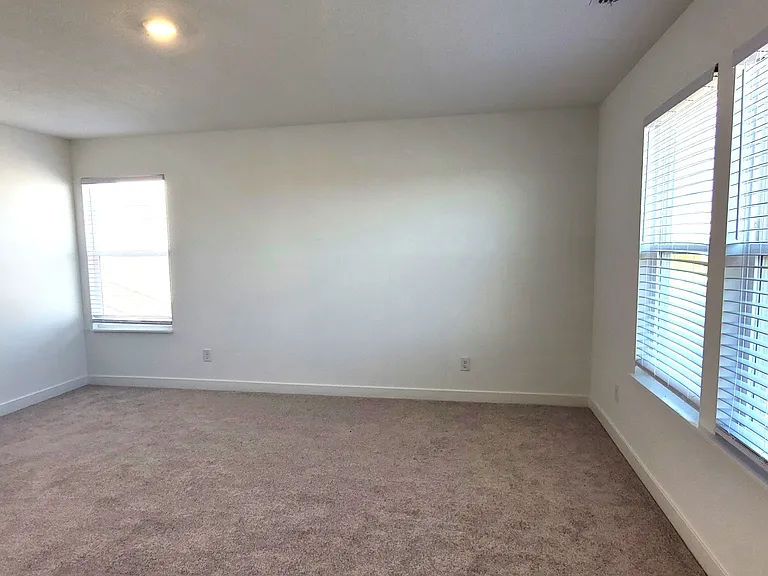 2061 Jasper Brook Ct — Photo 37