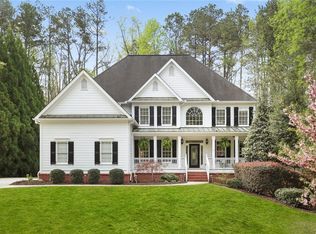 125 Oakhurst Leaf Dr, Milton, GA 30004