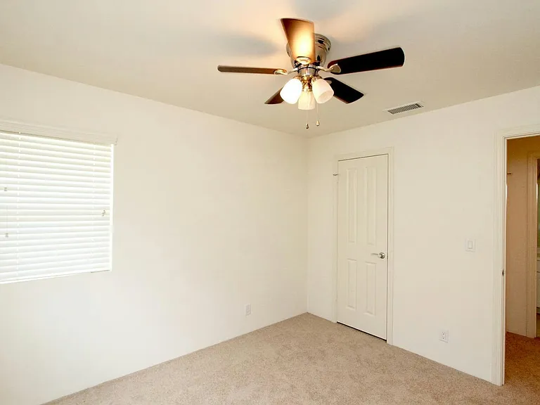 91-1382 Kaileolea Dr — Photo 17