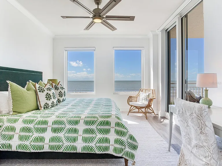 15208 Gulf Blvd #408 — Photo 9