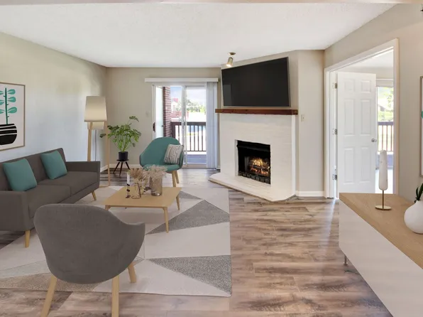 121 Shirley Ridge Dr, Saint Charles, MO 63304