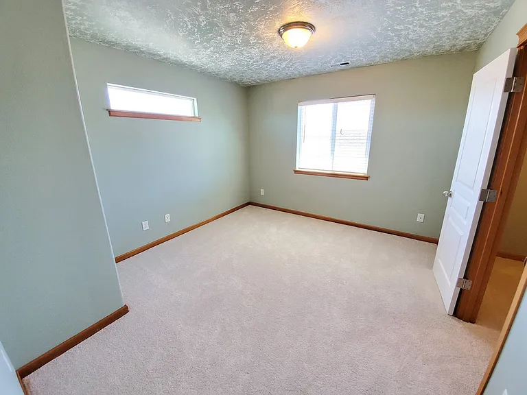 3800 Ryunkin St SE — Photo 9