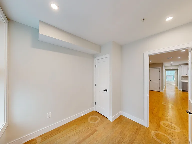 230 Tremont St — Photo 13