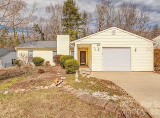 93 Stoney Hill Ct, Asheville, NC 28804