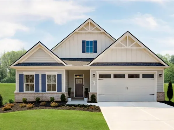 2162 Mainsail Dr, Carrollton, VA 23314