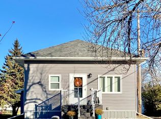 413 12th Ave, Langdon, ND 58249