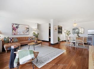 50 Mississauga Valley Blvd #219, Mississauga, ON L5A3S2