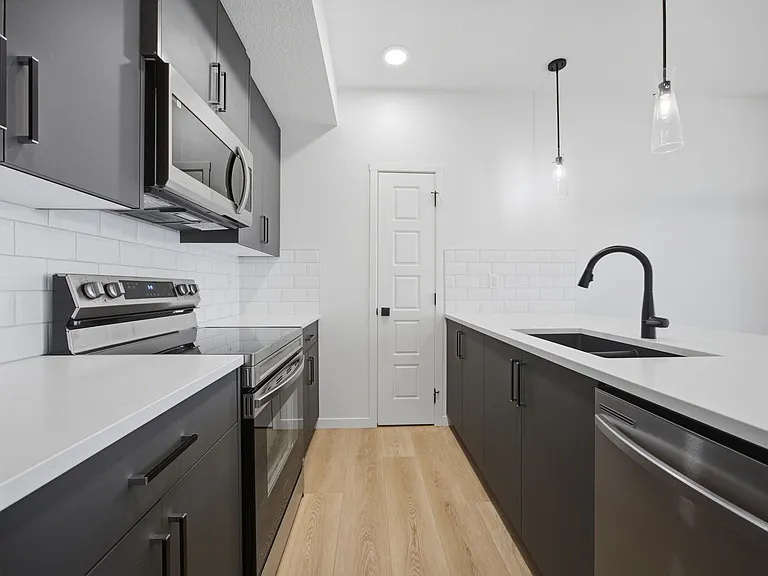 20295 Seton Way SE — Photo 4