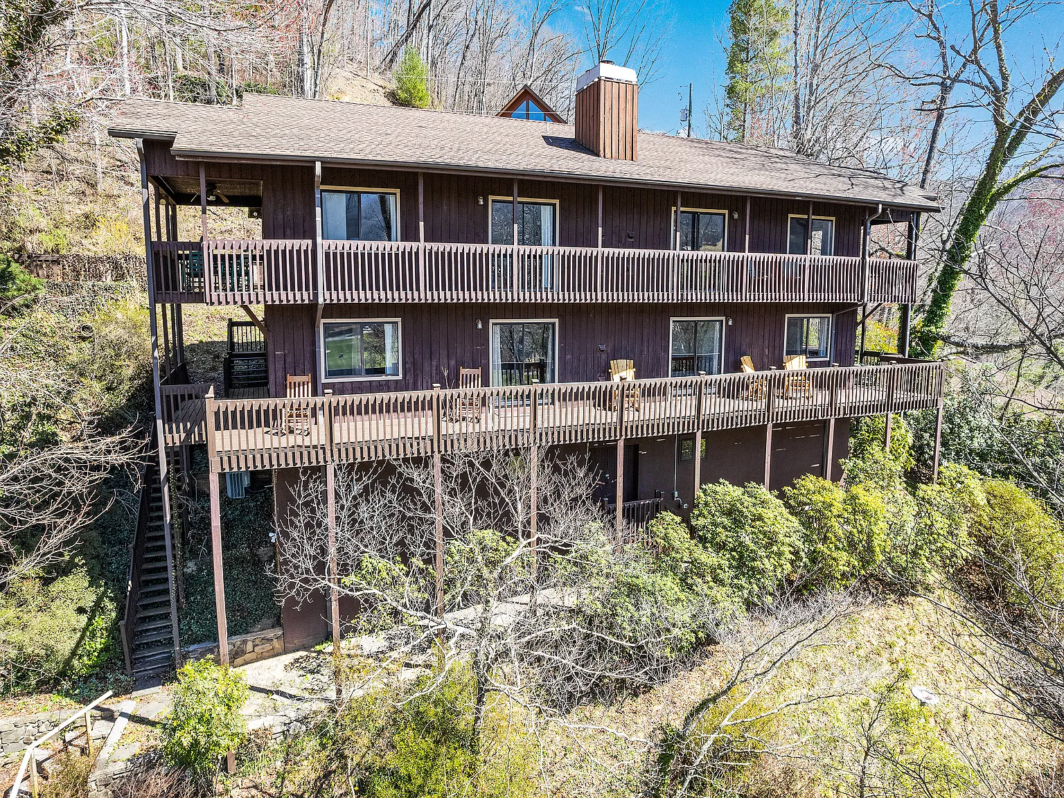 4 bed, 3.5 bath, 3600 sqft, $4,000 — Photo 4