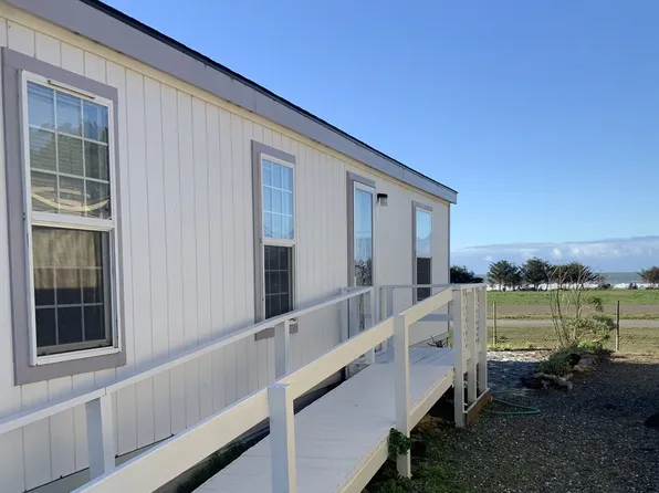 94120 Strahan St Space 119, Gold Beach, OR 97444