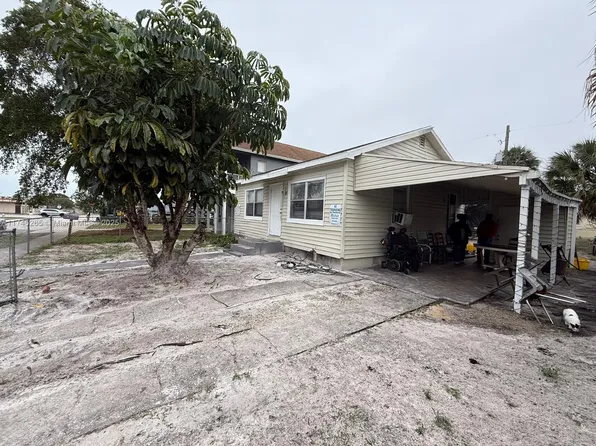 616 53rd St, West Palm Beach, FL 33407
