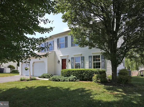 460 Graystone Ct, Palmyra, PA 17078