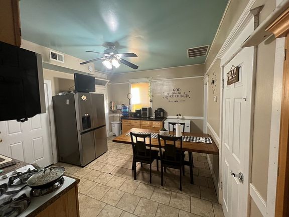 5th image of 2937 W Pope John Paul Ii Dr