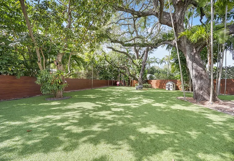 56 Samana Dr #1 — Photo 22