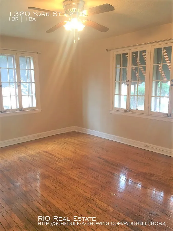 Spacious One Bedroom Corner Unit for Rent with Hardwood Floors and Free High Speed Wifi! — Photo 1