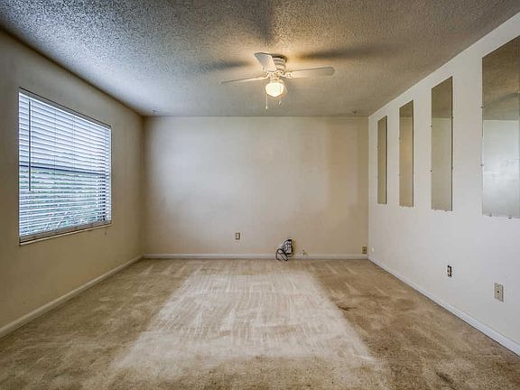4th image of 10994 Witchaven St