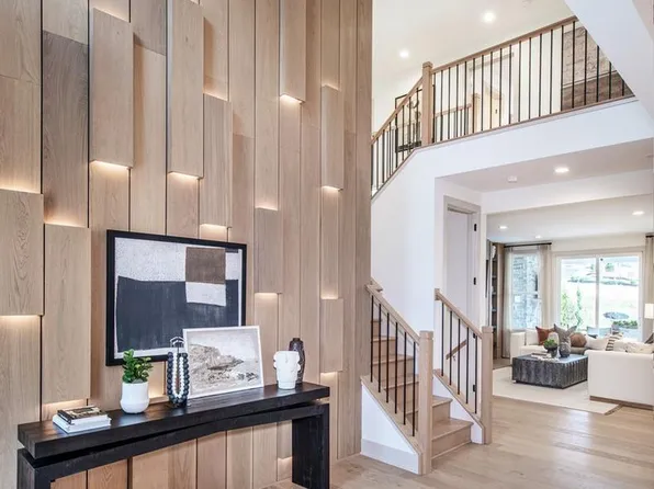 304 Grayson Ct, Royersford, PA 19468