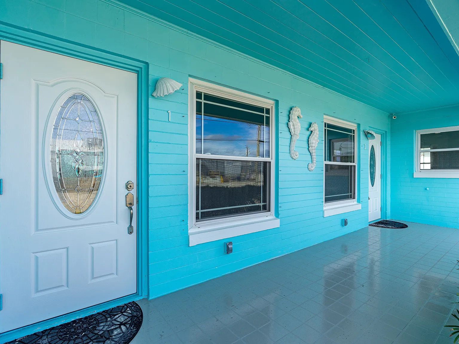 2 bed, 1.0 bath, 1000 sqft, $1,700 — Photo 3