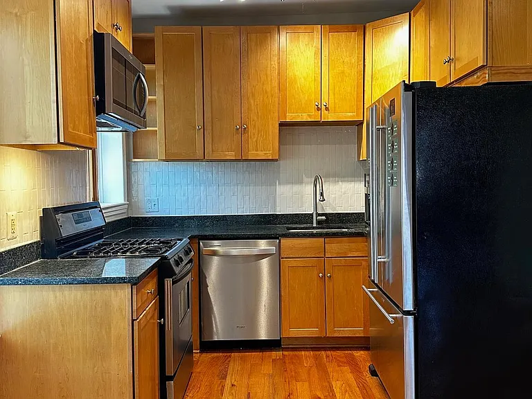 1101 Fairmont St NW #7 — Photo 14