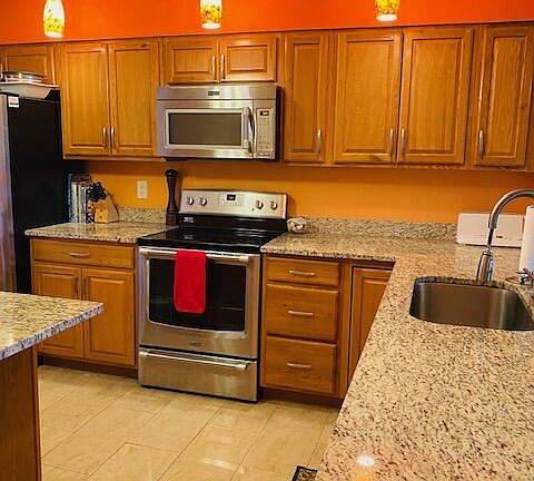 3rd image of 3000 Florida Blvd APT 201-D