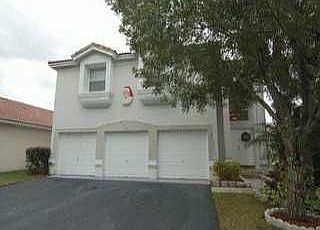 1st image of 126 Gables Blvd