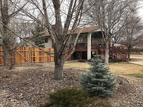 4th image of 2540 Carlton Pl