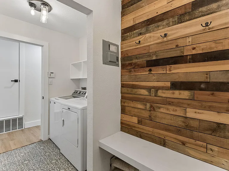 6312 Clubway Ln — Photo 8
