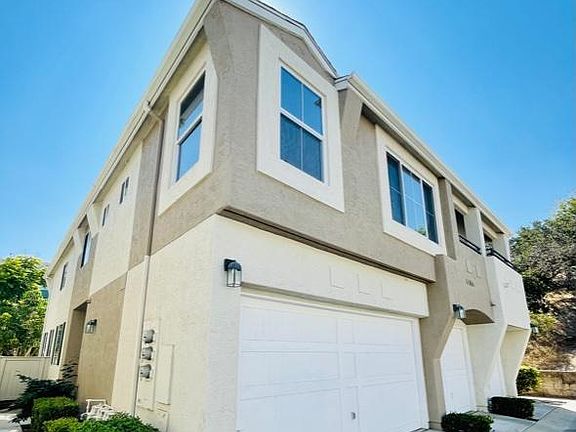 2nd image of 11861 Spruce Run Dr APT C