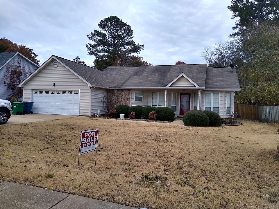 1st image of 275 Chloe Belle Cir