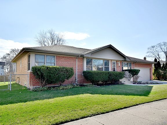 2nd image of 7225 N Oriole Ave