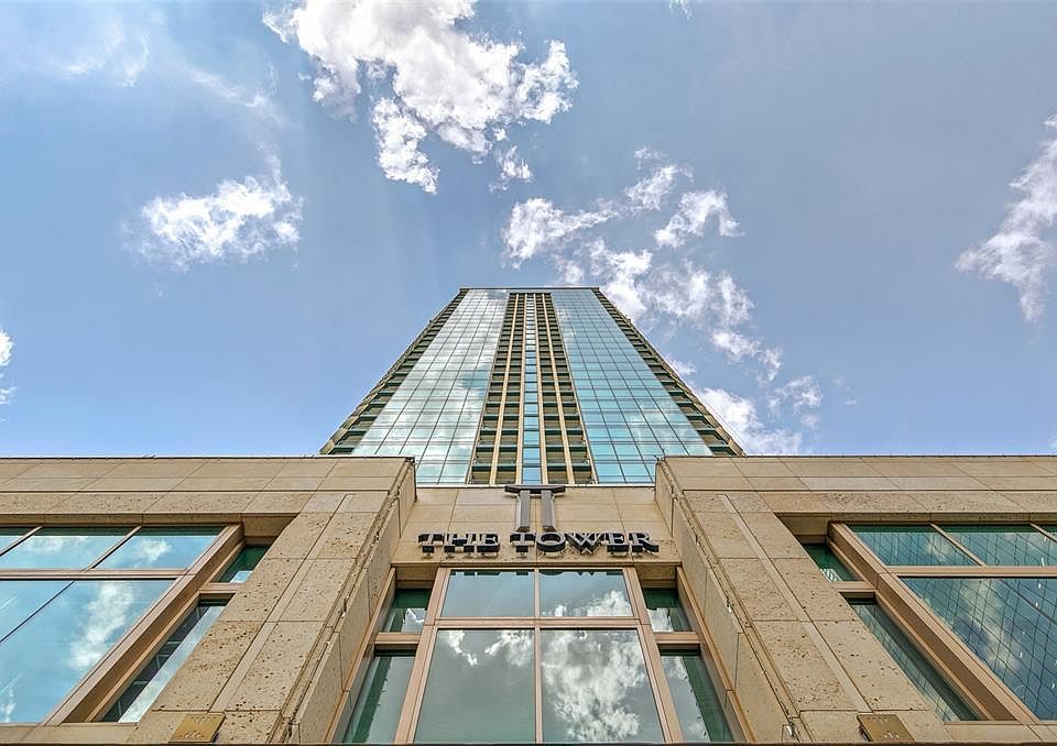 1st image of 500 Throckmorton St APT 2705