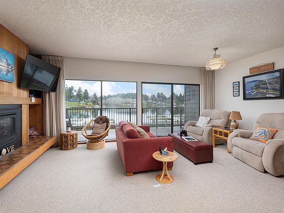 4th image of 3500 NE West Devils Lake Rd APT 2