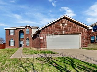 1703 Chadwick Dr, Cedar Hill, TX 75104