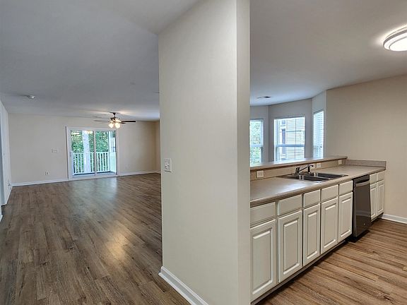 3rd image of 4846 Meadowsweet Dr. #1508