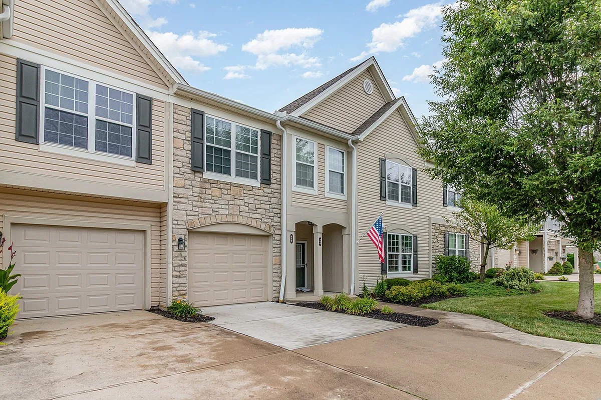 Building Photo - 770 Cantering Hills Way