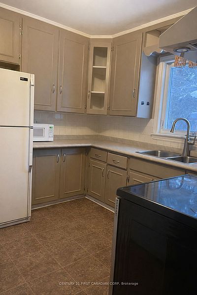 London House for rent - 3 Bedrooms — photo 18