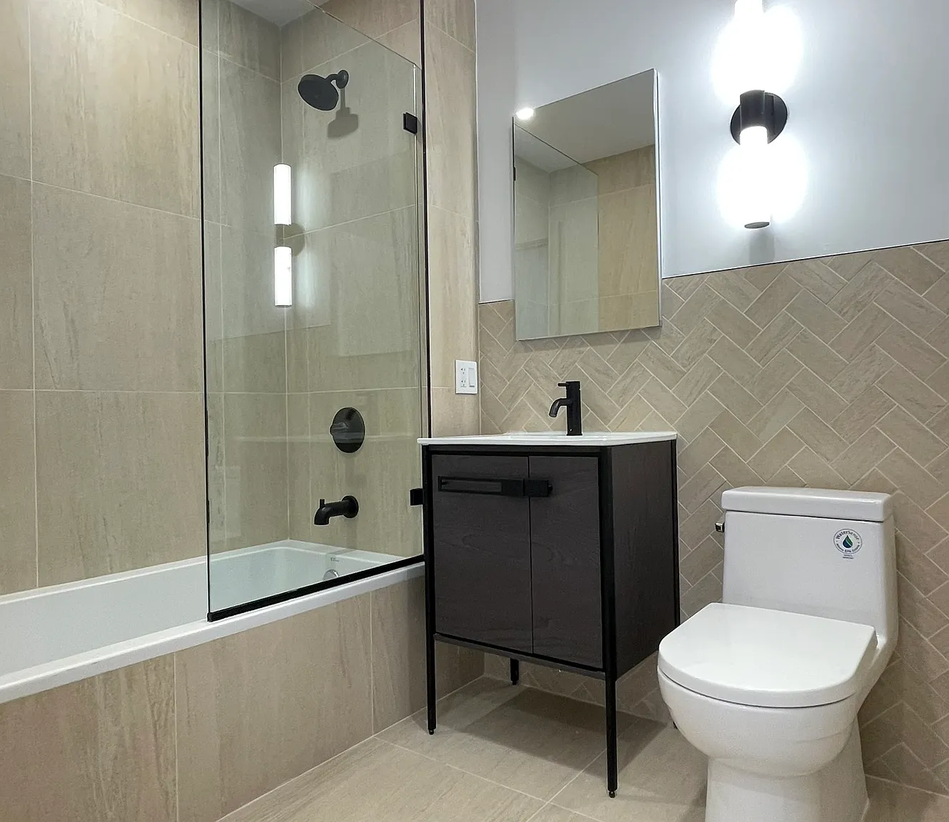 129 Mcdonald Avenue — Photo 4
