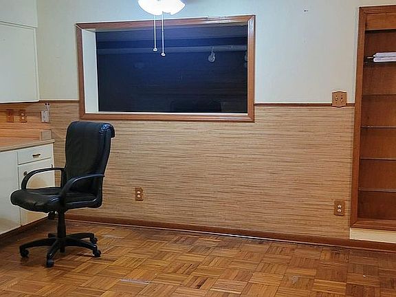 5th image of 4208 Highland Dr