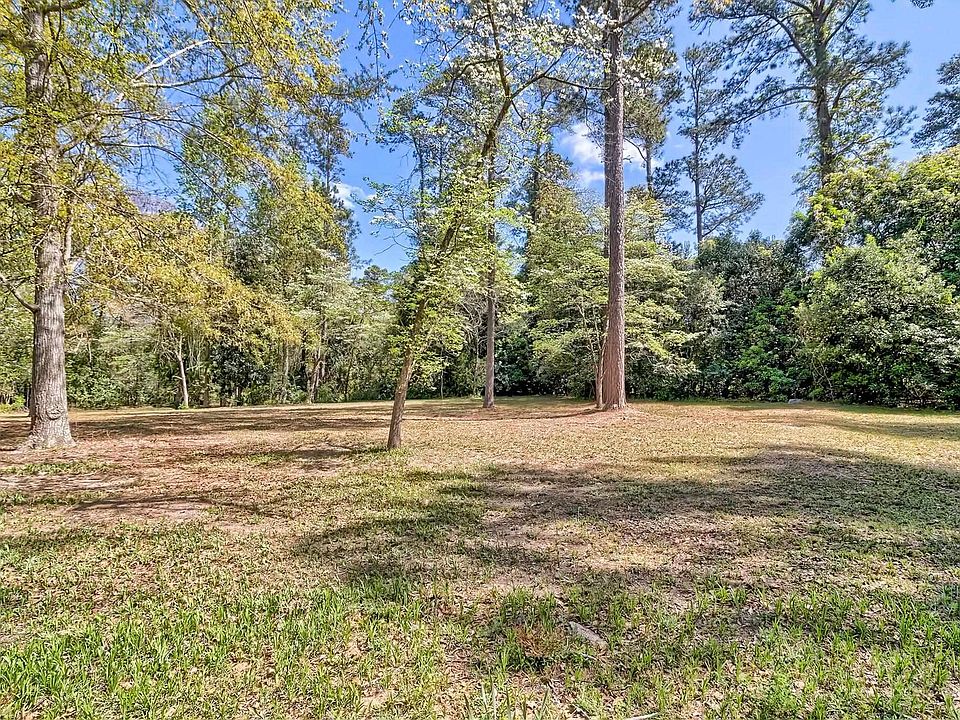 1st image of 106 Middlebrook Dr