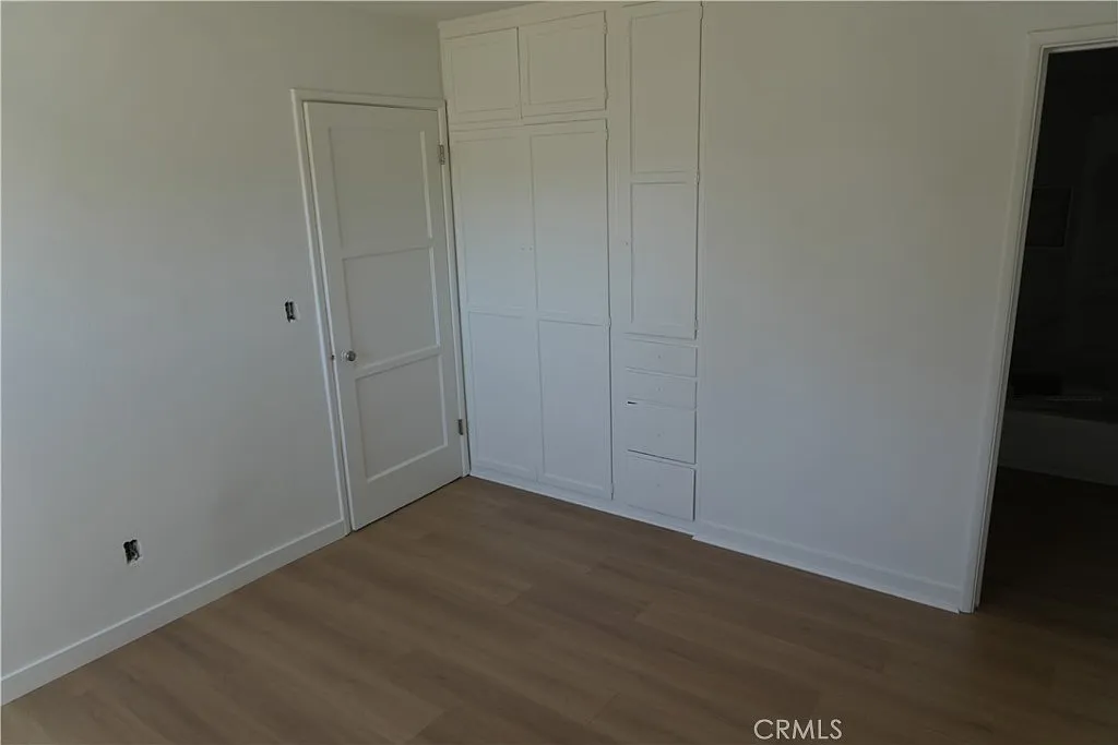 3 bed, 1127 sqft, $5,500 — Photo 3