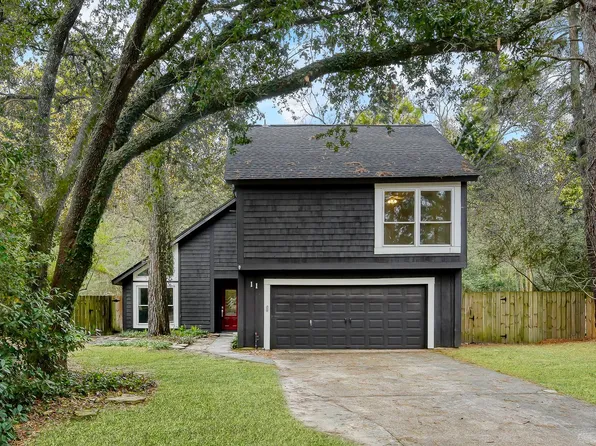 11 Lilium Ct, Spring, TX 77380