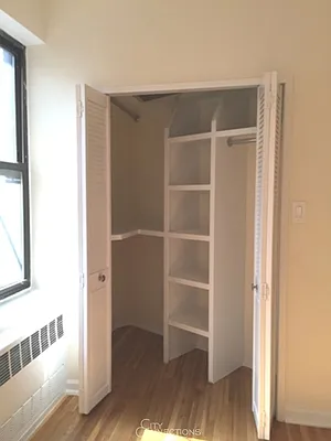 Rented by City Connections Realty | media 11