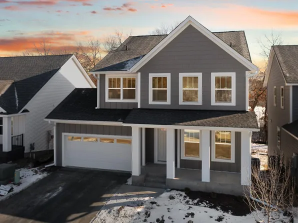 7788 Adler Trl, Inver Grove Heights, MN 55077