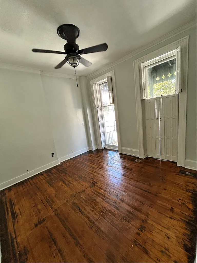 Spacious 2BR Apartment Near Trenton, NJ — Photo 3