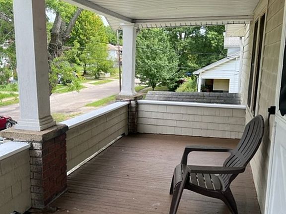 2nd image of 107 Hilton Ave