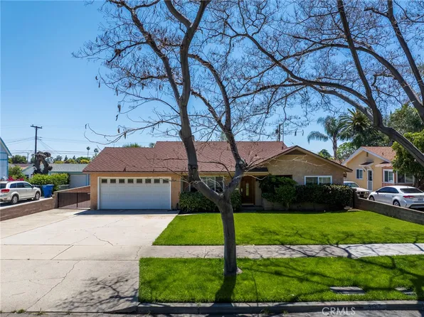 557 W J St, Ontario, CA 91762
