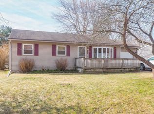 5646 Lucerne Ave, Kalamazoo, MI 49048